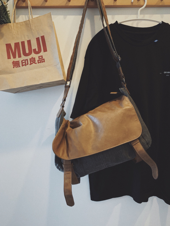 帆布包斜挎水洗牛仔帆布皮革拼接款