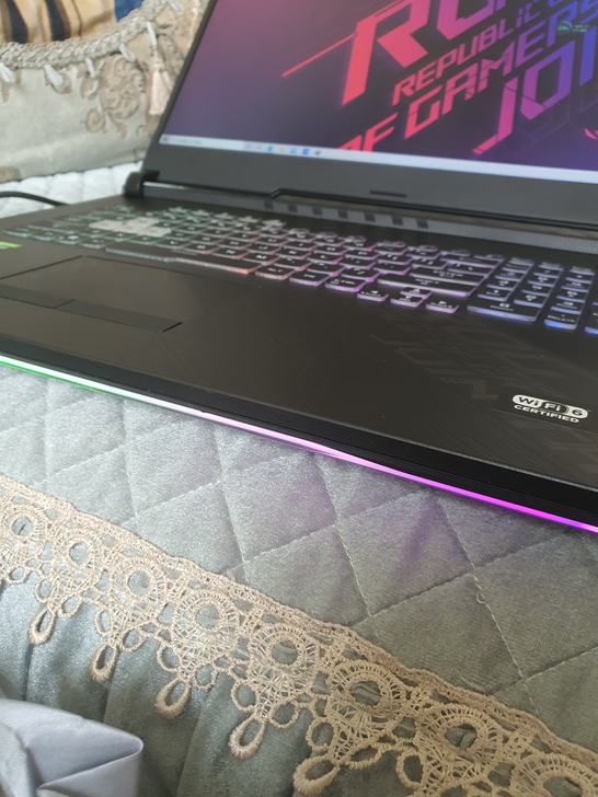 顶配版玩家国度魔霸4plus笔记本2070...