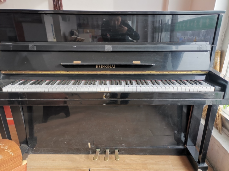 星海钢琴3000同城可送，急售现场看琴，可...