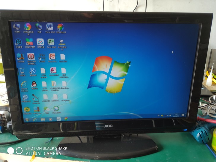 AOC22寸液晶电视可以当做显示器用有遥控...
