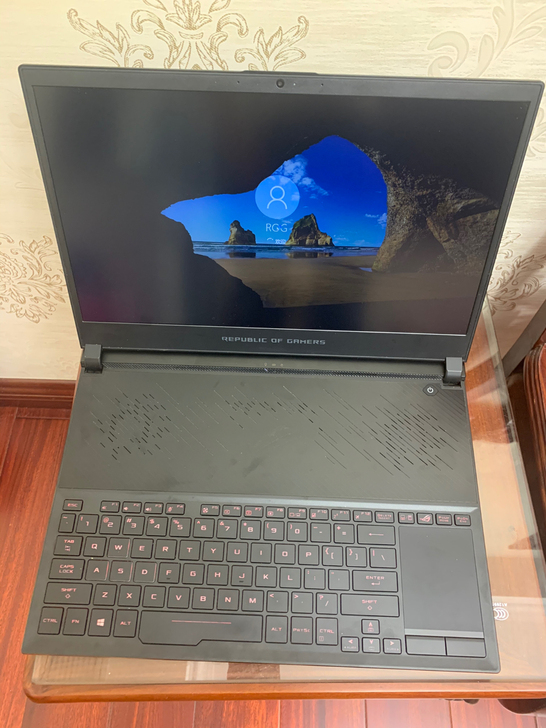 玩家国度rog冰刃3s gx531gw轻薄...