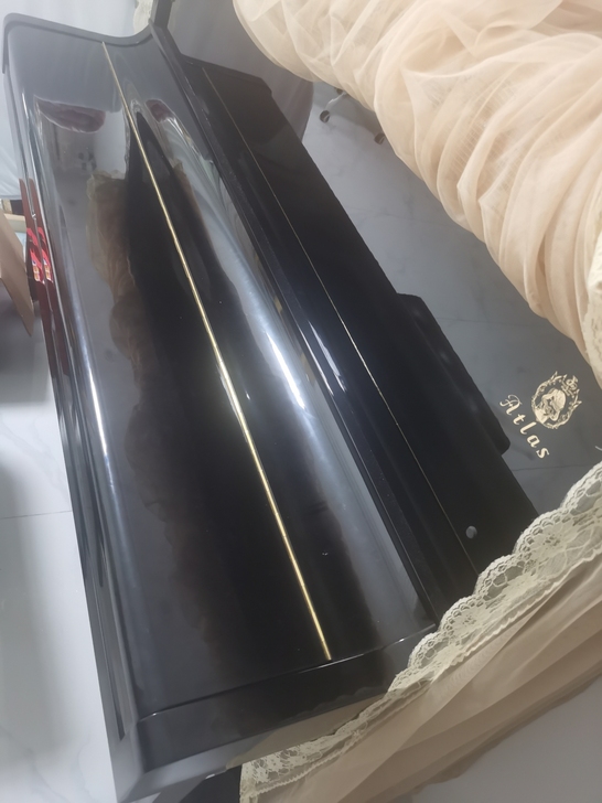 钢琴 暂时不出！孩子想弹想不弹的！日本At...