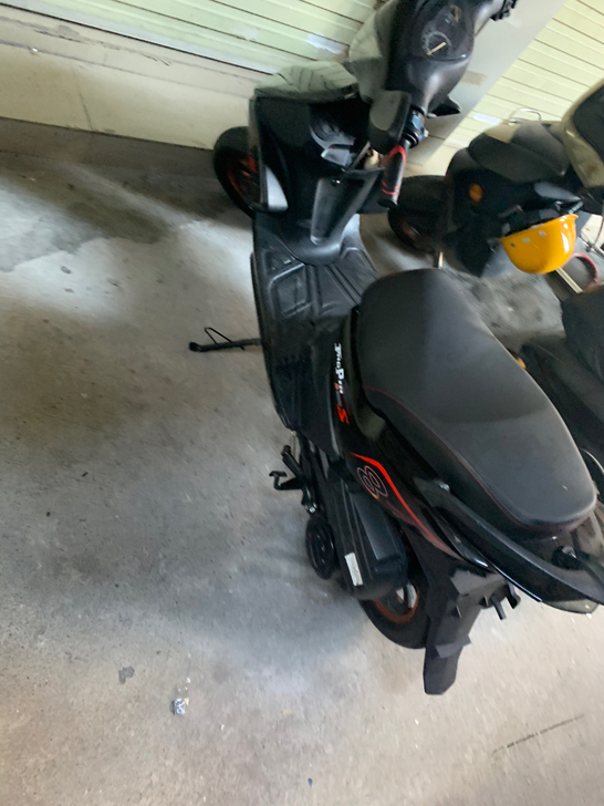 出鬼一摩托车125