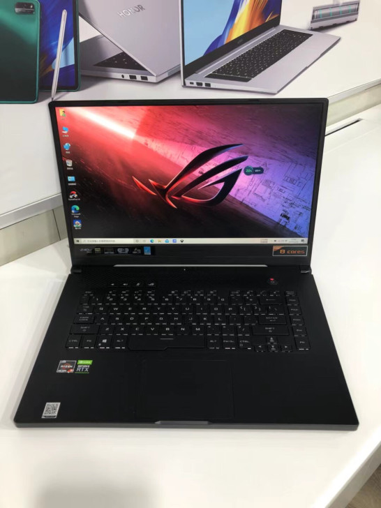 2060独显 R9八核 华硕ROG玩家国度...