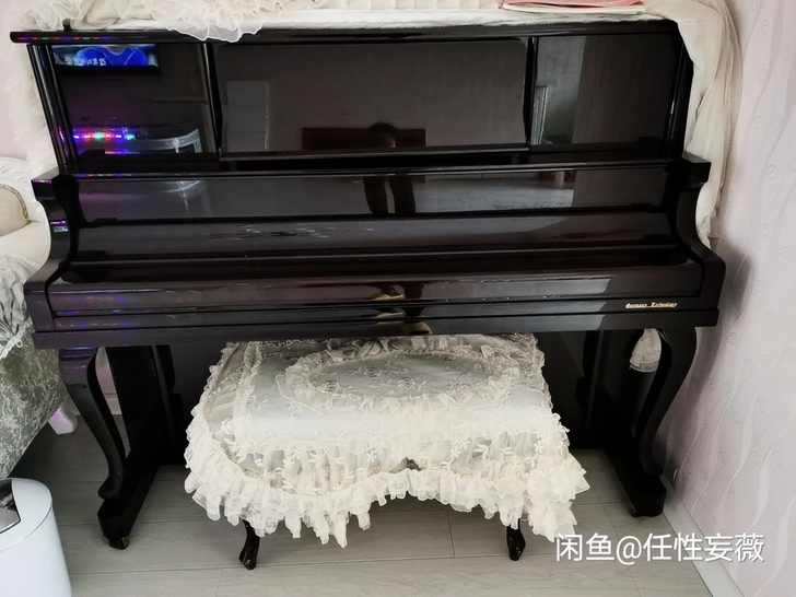 格斯曼立式钢琴，155长，126高，88键...