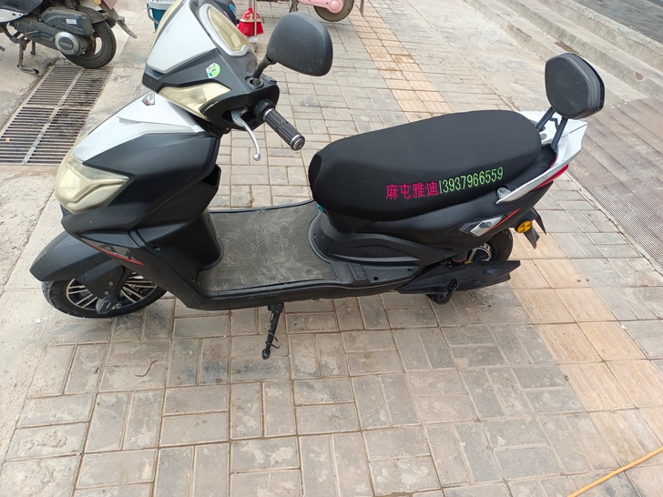 转让爱玛电动车  60v20ah