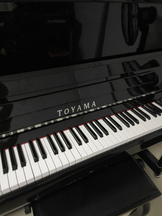 全新 、几乎全新，托雅马钢琴＃TOYAMA...