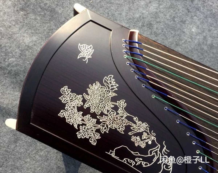 新古筝4千多买回现便宜转出，可弹到十级，