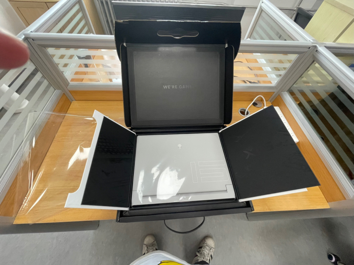 刚买到手3天的 外星人 x15 r1 17...