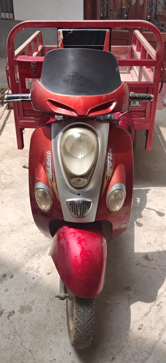 赤兔马牌正三轮摩托车，型号：CTM110Z...