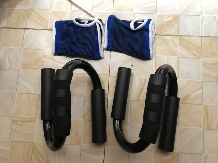 s型俯卧撑支架器材辅助器