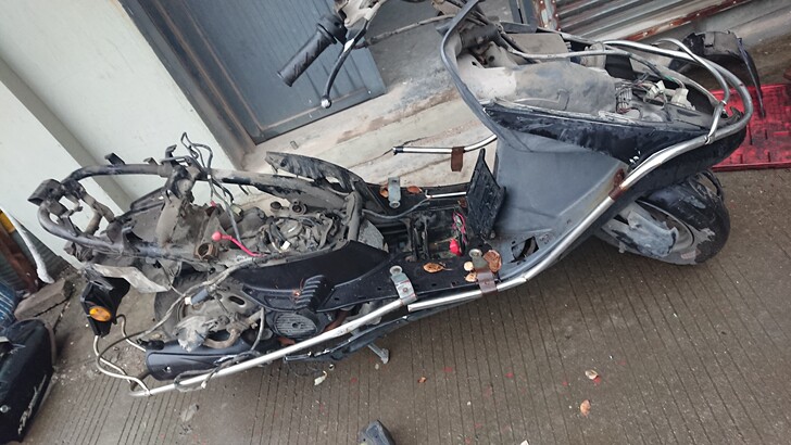 新大洲本田白雪公主125整车拆，要哪个位置...