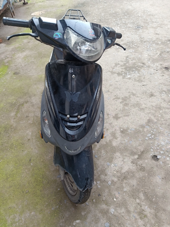轻骑灵动50踏板摩托车   省油，一切正常...