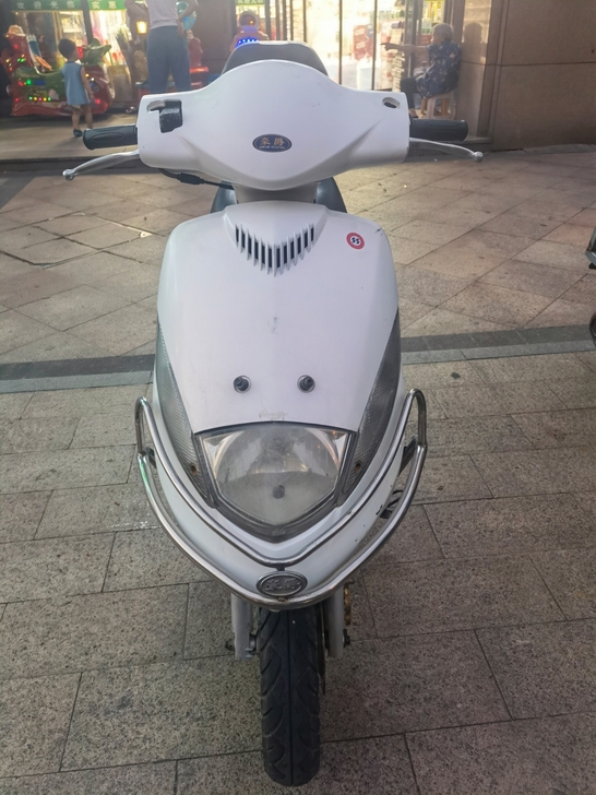 个人爱车豪爵时代之心踏板摩托车