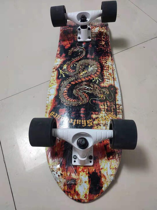 巴西nitro经典陆地冲浪滑板，全新未拆封...