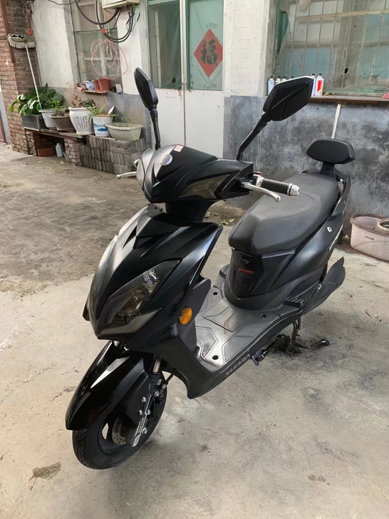 电动车。 二手电动车 销售阿米尼 雅迪 台...