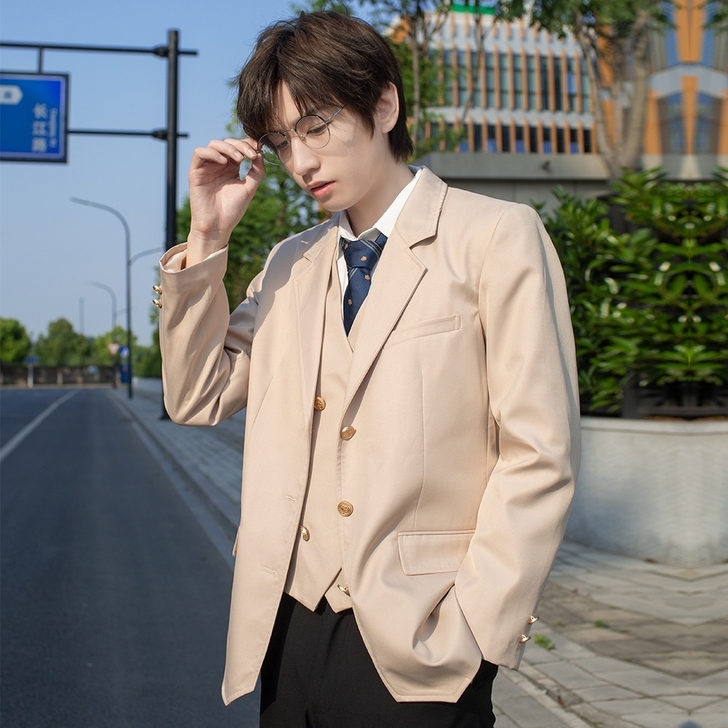 生成色的西装男版L包括外面的西装和里面的小...