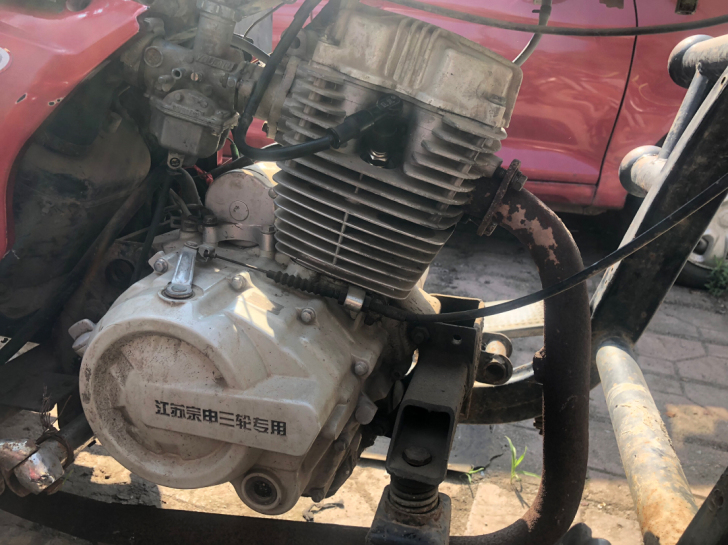 出售自己用三轮摩托车，150新发动机有高低...