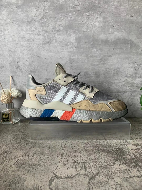二手正品41码阿迪达斯adidas Nit...
