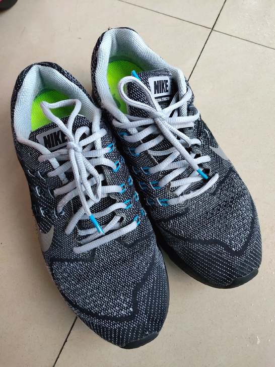 正品耐克运动鞋 男款