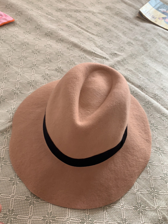 100%羊毛驼色买大了礼帽，买大了，适合头...