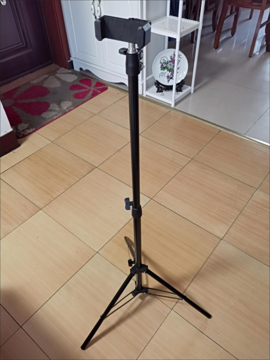 【14元包邮】全新1米7手机直播支架直播落...