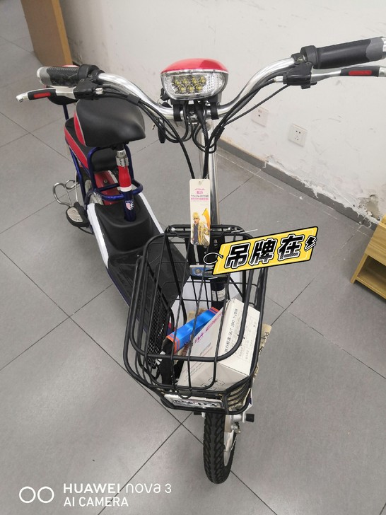 个人全新爱玛锂电电动车出售，