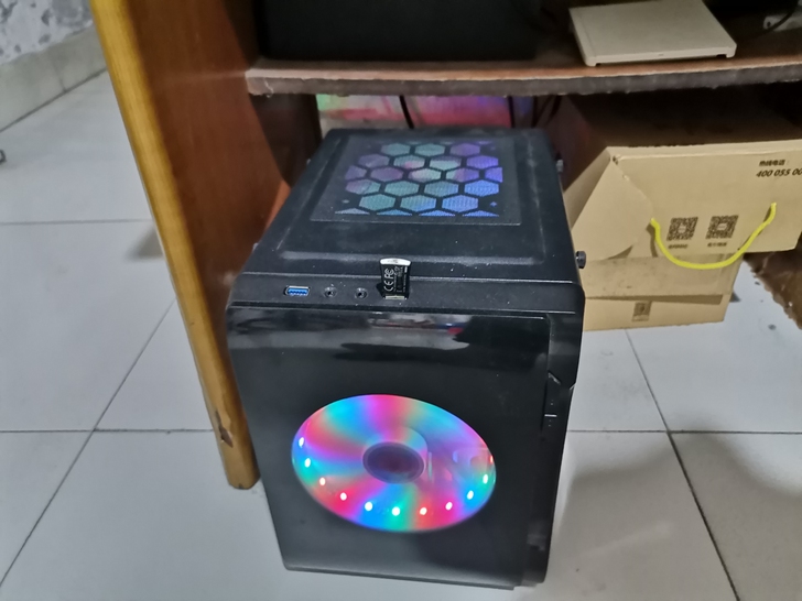 卖台电脑主机，不带硬盘，配置参数看第三张图...