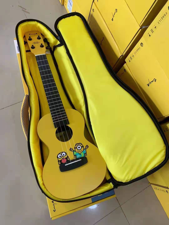 恩雅小黄人尤克里里23寸可爱风时尚普通款