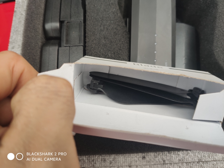 二手世季F11por,主机飞了,螺旋桨遥控...