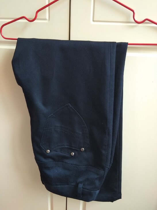 女长裤,版型好,厚实!几乎全新!