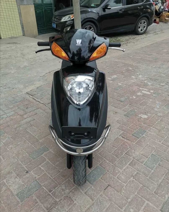 豪爵摩托车，手续齐全，车况优良，九成新，工...