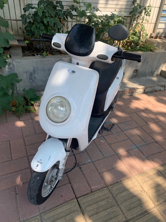 九新爱玛二手电动车48v20a铅酸电池 续...