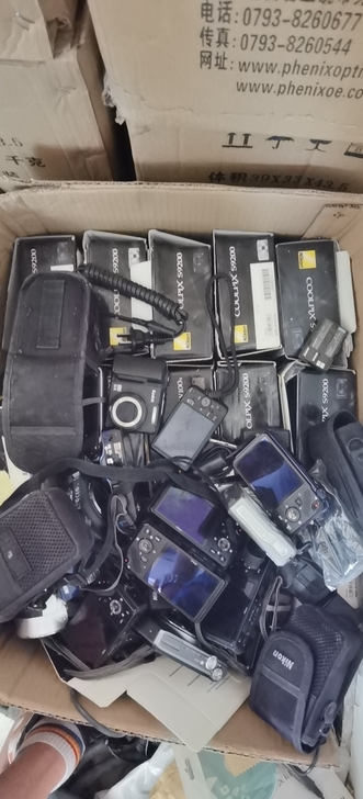 尼康S9200  单位处理一批36台