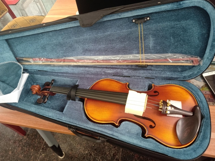 全新实木小提琴 ,原价都是2000左右的全...