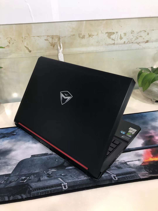 GTX965独显4G 六代i7四核 机械师...