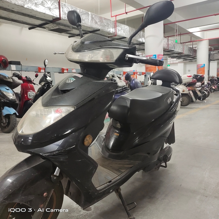 绿源电动车,上班用的。60V20a,能跑4...
