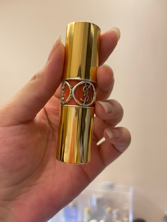 ysl圆管81。