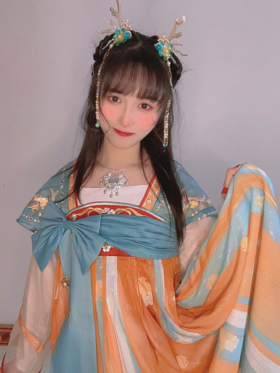 亏本全新瑶遇见鹿神十三余-小豆蔻-国风长袖...