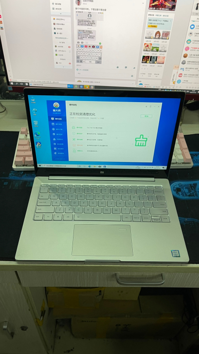 小米笔记本  小巧轻薄