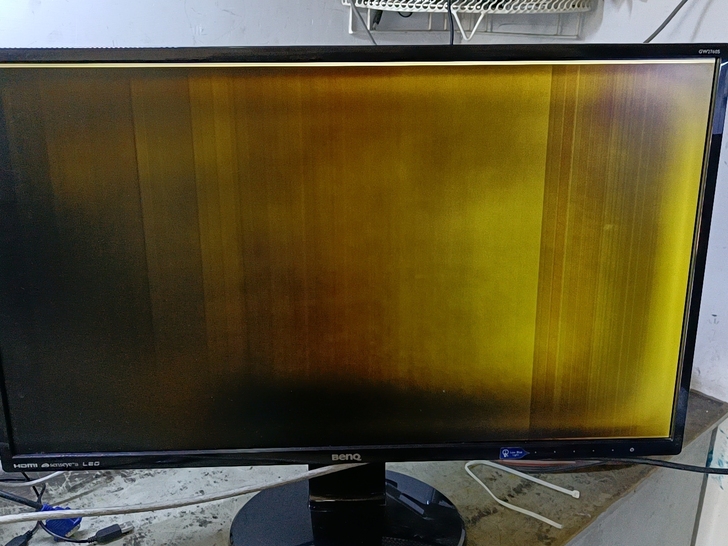 明基GW2760S显示器，屏幕坏