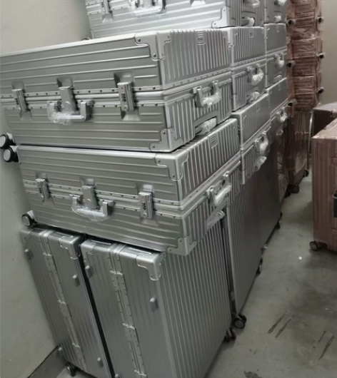 仓库到期！亏本清一批29寸全新铝框箱 ！ ...