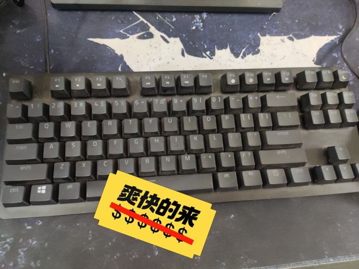 雷蛇猎魂光蛛mini键盘，使用半年，成色好。