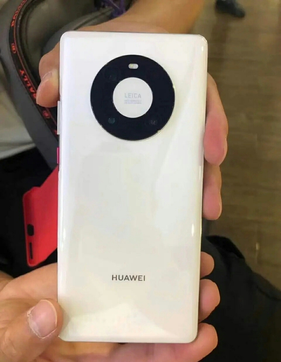 华为mate 40 pro，5g手机无任何...