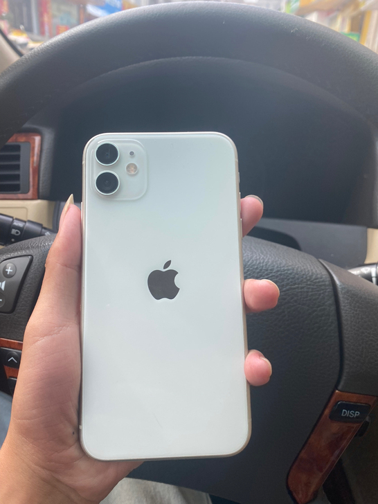 北流现货，支持当面验机，iPhone 11...