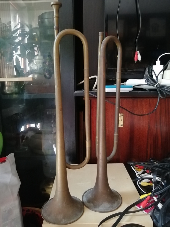 青年号两个，70年代，一个有嘴儿，一个无嘴...