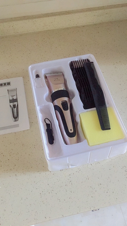 充电式理发器电推剪电动婴儿电推子成人剃头刀...