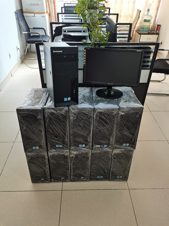 联想品牌台式电脑低价转让，公司前景效益不好...