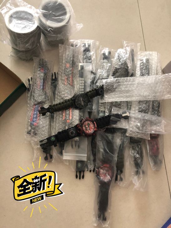 手表电子表户外运动多功能手表,总共20个全...