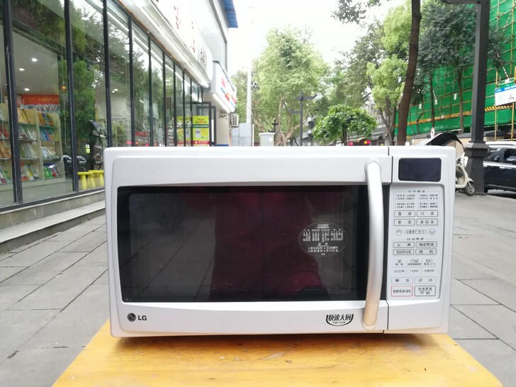 LG转盘式光波炉,八成新,容量25升,加热...